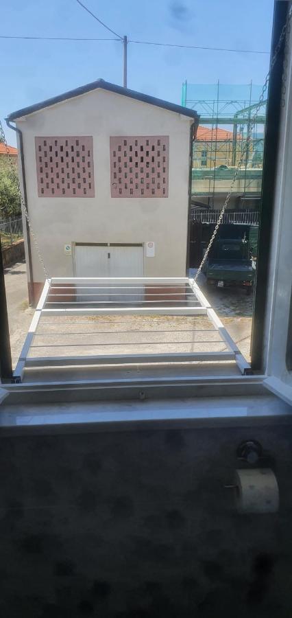 La Casa Di Balto, Un Nido Per 2 Apartment Castelnuovo Magra Exterior photo